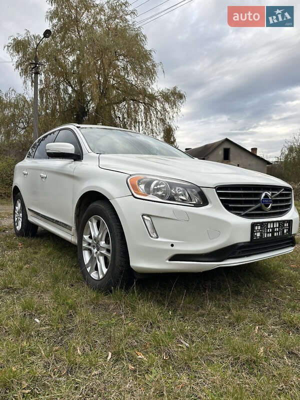 Внедорожник / Кроссовер Volvo XC60 2015 в Самборе фото 5 Внедорожник / Кроссовер Volvo XC60 2015 в Самборе