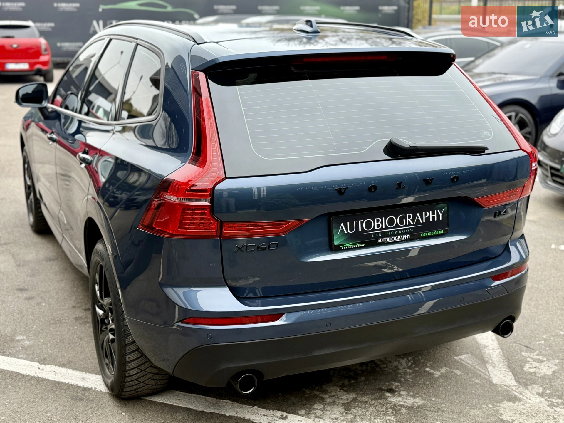 2017 Volvo XC60 - мініатюра 11