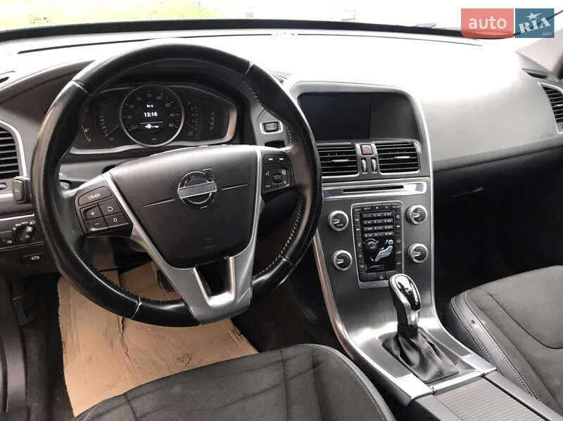 Позашляховик / Кросовер Volvo XC60 2015 в Шептицькому фото 10 Позашляховик / Кросовер Volvo XC60 2015 в Шептицькому