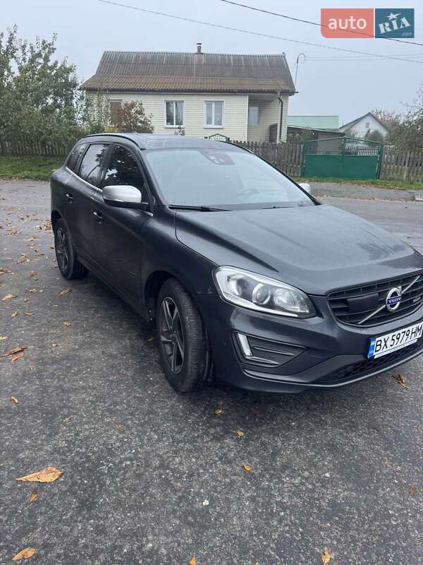 Внедорожник / Кроссовер Volvo XC60 2014 в Полонном