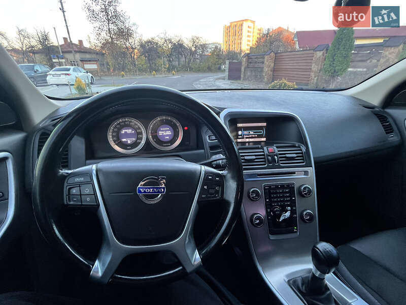 Внедорожник / Кроссовер Volvo XC60 2011 в Дрогобыче фото 13 Внедорожник / Кроссовер Volvo XC60 2011 в Дрогобыче