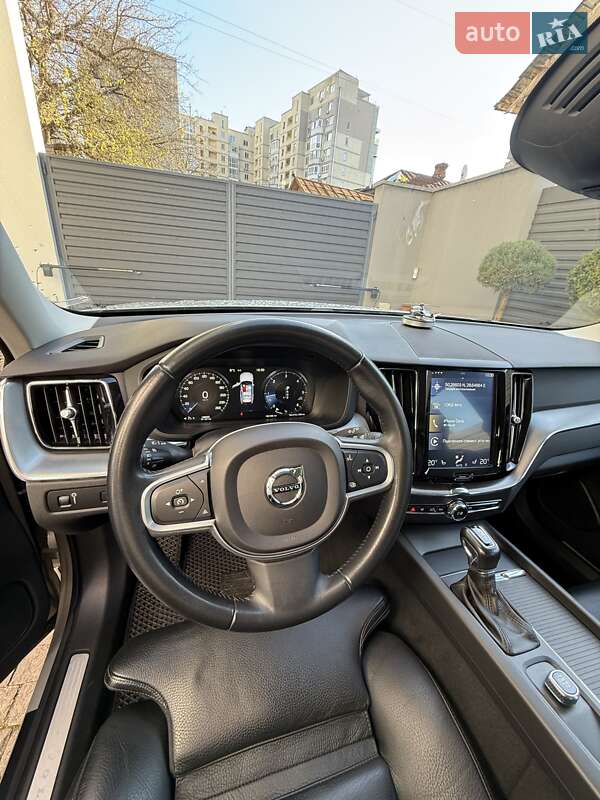 Позашляховик / Кросовер Volvo XC60 2018 в Житомирі фото 12 Позашляховик / Кросовер Volvo XC60 2018 в Житомирі