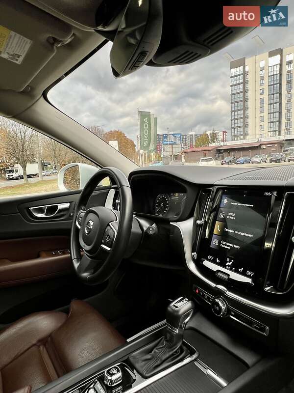 Внедорожник / Кроссовер Volvo XC60 2019 в Луцке фото 11 Внедорожник / Кроссовер Volvo XC60 2019 в Луцке