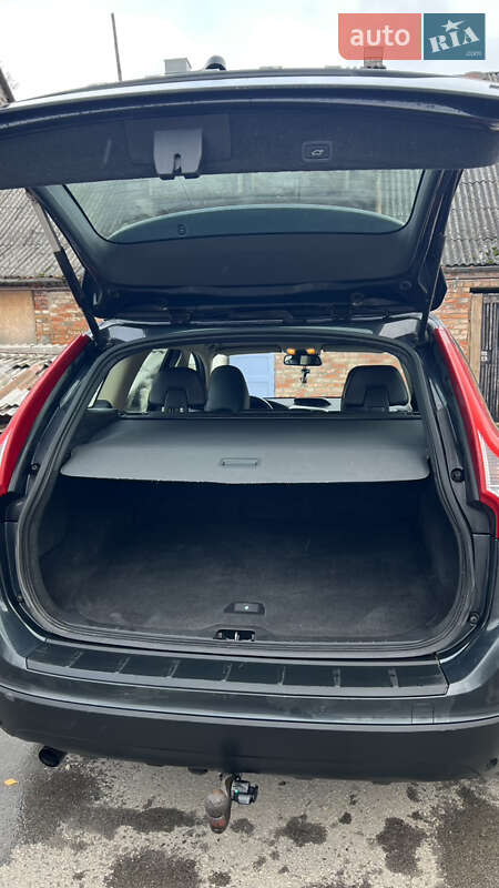 Внедорожник / Кроссовер Volvo XC60 2010 в Каменском фото 3 Внедорожник / Кроссовер Volvo XC60 2010 в Каменском