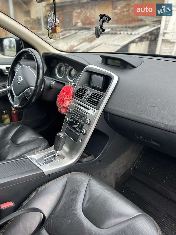 Внедорожник / Кроссовер Volvo XC60 2010 в Каменском фото 10 Внедорожник / Кроссовер Volvo XC60 2010 в Каменском