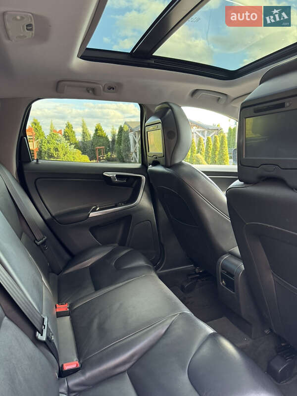 Позашляховик / Кросовер Volvo XC60 2015 в Моршині фото 20 Позашляховик / Кросовер Volvo XC60 2015 в Моршині