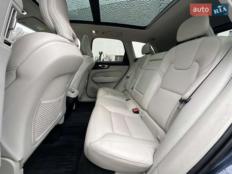 Внедорожник / Кроссовер Volvo XC60 2020 в Луцке фото 29 Внедорожник / Кроссовер Volvo XC60 2020 в Луцке