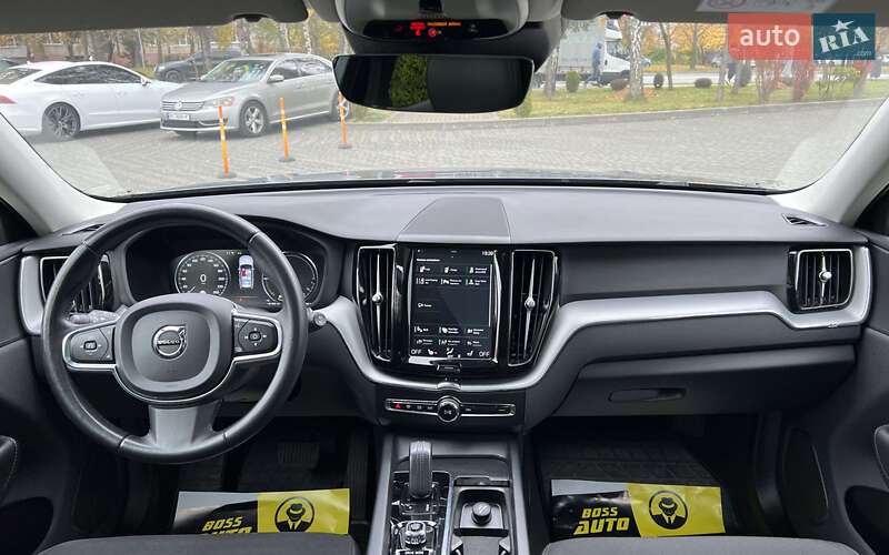 Внедорожник / Кроссовер Volvo XC60 2020 в Львове фото 18 Внедорожник / Кроссовер Volvo XC60 2020 в Львове