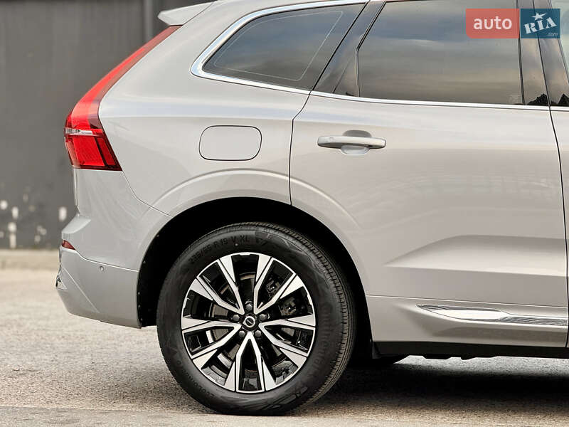 Позашляховик / Кросовер Volvo XC60 2022 в Києві фото 13 Позашляховик / Кросовер Volvo XC60 2022 в Києві
