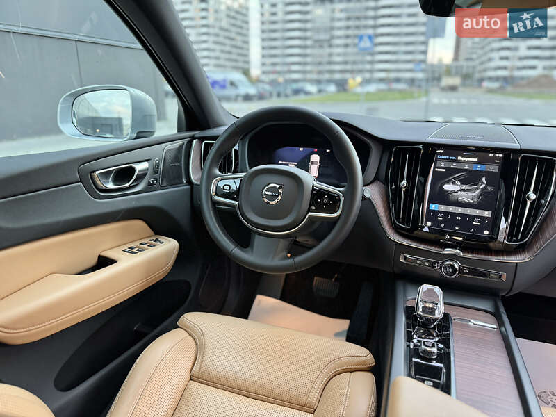 Позашляховик / Кросовер Volvo XC60 2022 в Києві фото 41 Позашляховик / Кросовер Volvo XC60 2022 в Києві