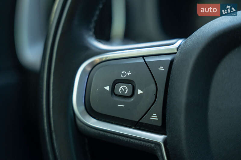 Позашляховик / Кросовер Volvo XC60 2018 в Чернівцях фото 25 Позашляховик / Кросовер Volvo XC60 2018 в Чернівцях