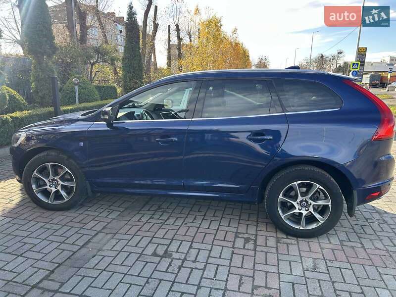 Внедорожник / Кроссовер Volvo XC60 2015 в Летичеве