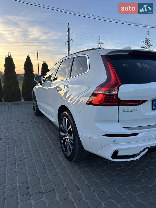 Позашляховик / Кросовер Volvo XC60 2022 в Львові