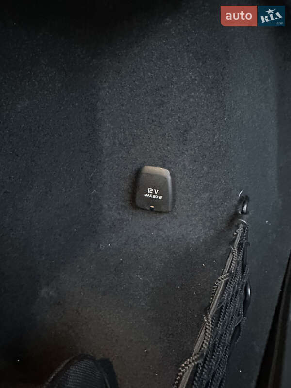 Позашляховик / Кросовер Volvo XC60 2022 в Львові