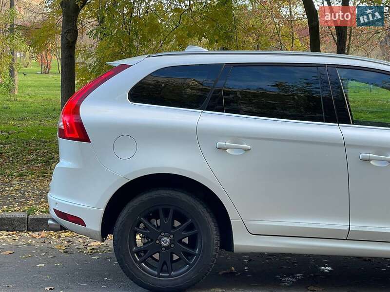 Внедорожник / Кроссовер Volvo XC60 2015 в Николаеве фото 8 Внедорожник / Кроссовер Volvo XC60 2015 в Николаеве