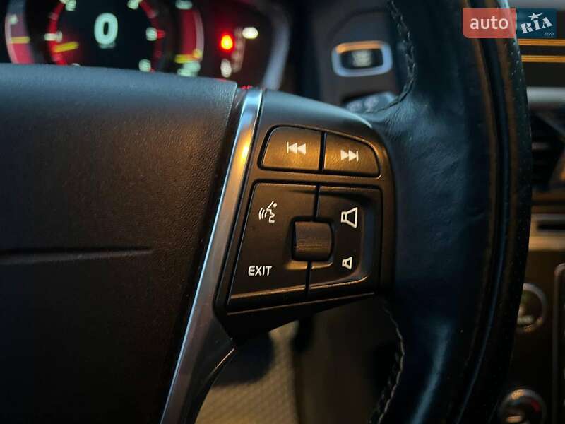 Внедорожник / Кроссовер Volvo XC60 2013 в Львове