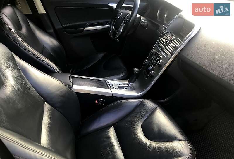 Позашляховик / Кросовер Volvo XC60 2011 в Богодухіву фото 15 Позашляховик / Кросовер Volvo XC60 2011 в Богодухіву