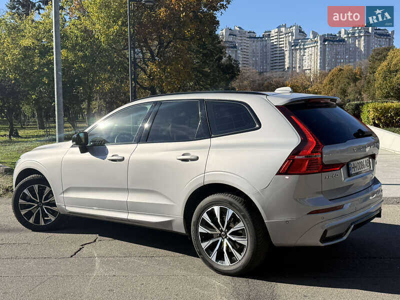 Позашляховик / Кросовер Volvo XC60 2023 в Одесі фото 6 Позашляховик / Кросовер Volvo XC60 2023 в Одесі