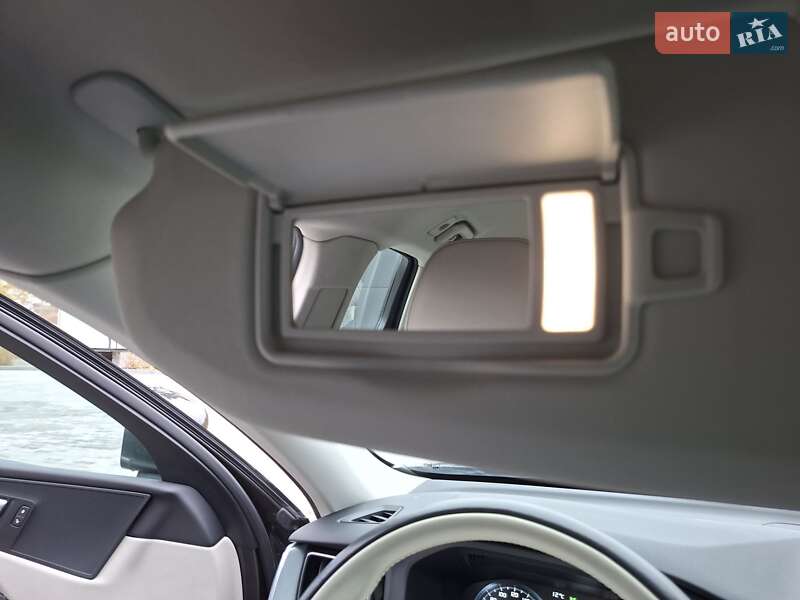 Внедорожник / Кроссовер Volvo XC60 2020 в Бережанах