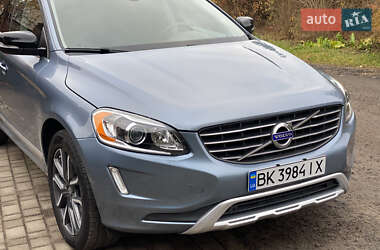 Внедорожник / Кроссовер Volvo XC60 2017 в Ровно