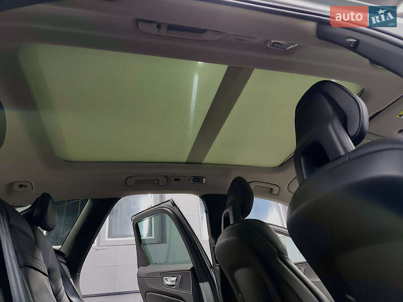 Внедорожник / Кроссовер Volvo XC60 2017 в Каменском фото 18 Внедорожник / Кроссовер Volvo XC60 2017 в Каменском