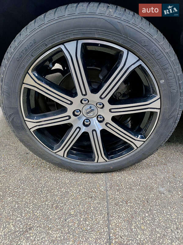 Внедорожник / Кроссовер Volvo XC60 2017 в Каменском фото 22 Внедорожник / Кроссовер Volvo XC60 2017 в Каменском