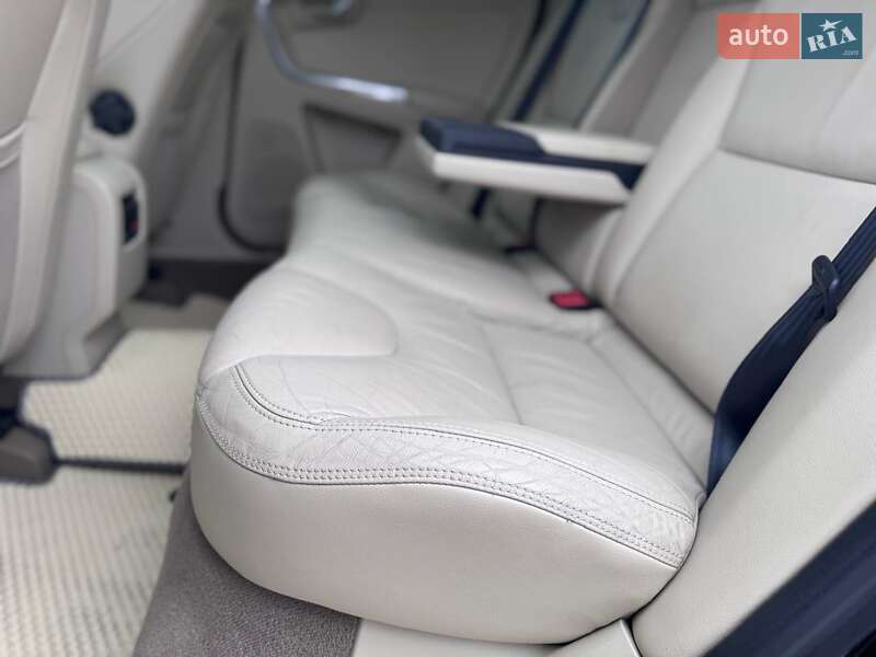 Внедорожник / Кроссовер Volvo XC60 2012 в Киеве фото 35 Внедорожник / Кроссовер Volvo XC60 2012 в Киеве