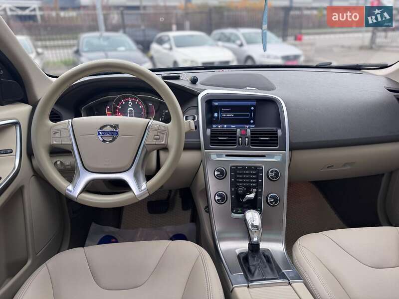 Внедорожник / Кроссовер Volvo XC60 2012 в Киеве фото 2 Внедорожник / Кроссовер Volvo XC60 2012 в Киеве