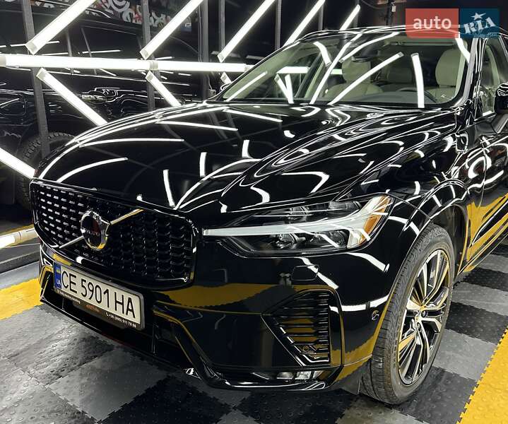 Позашляховик / Кросовер Volvo XC60 2022 в Чернівцях