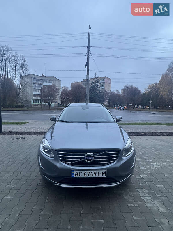 Внедорожник / Кроссовер Volvo XC60 2016 в Луцке