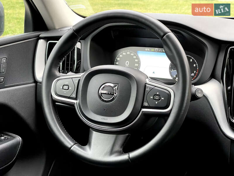 Позашляховик / Кросовер Volvo XC60 2017 в Києві фото 48 Позашляховик / Кросовер Volvo XC60 2017 в Києві