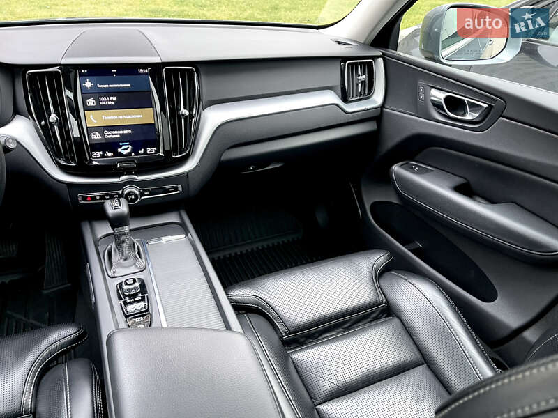 Позашляховик / Кросовер Volvo XC60 2017 в Києві фото 50 Позашляховик / Кросовер Volvo XC60 2017 в Києві