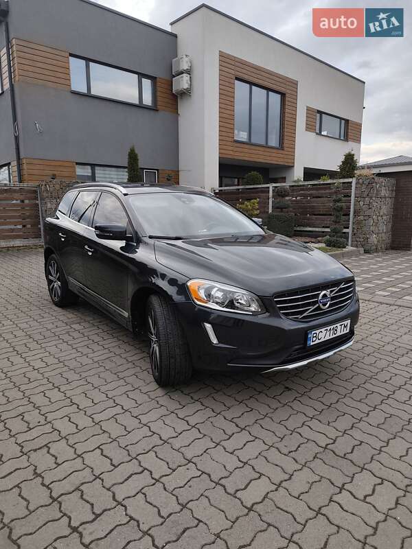 Позашляховик / Кросовер Volvo XC60 2015 в Стрию