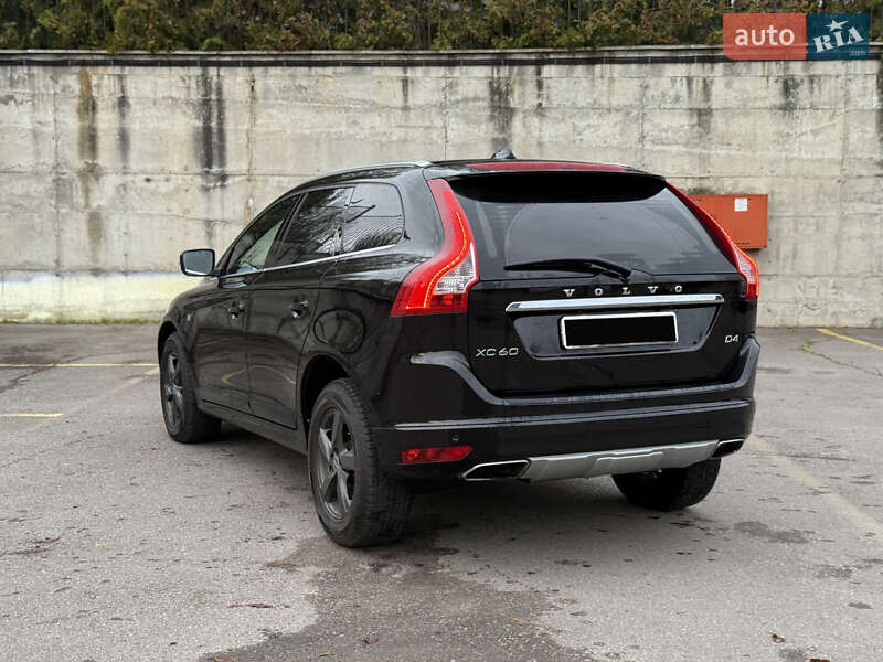 Внедорожник / Кроссовер Volvo XC60 2015 в Ровно