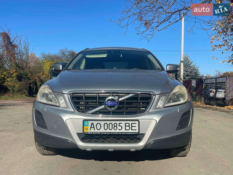 Внедорожник / Кроссовер Volvo XC60 2012 в Мукачево