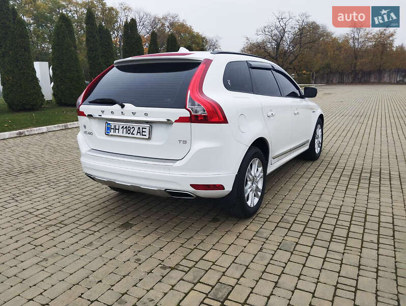 Внедорожник / Кроссовер Volvo XC60 2015 в Одессе фото 6 Внедорожник / Кроссовер Volvo XC60 2015 в Одессе
