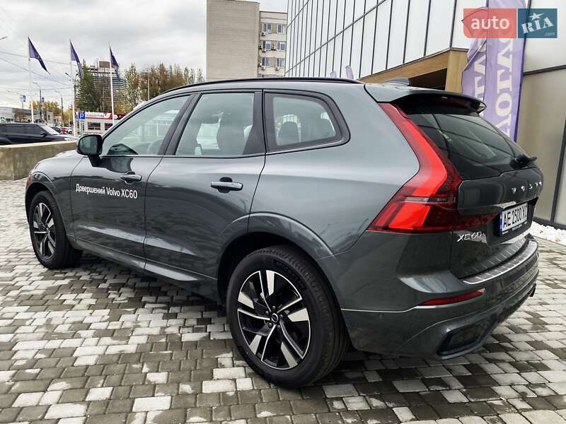 Позашляховик / Кросовер Volvo XC60 2025 в Дніпрі фото 9 Позашляховик / Кросовер Volvo XC60 2025 в Дніпрі