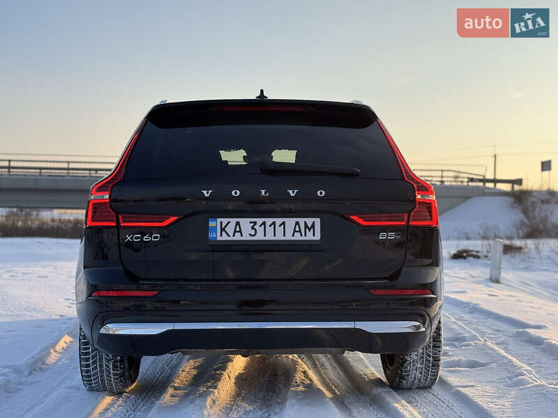 Внедорожник / Кроссовер Volvo XC60 2022 в Ирпене