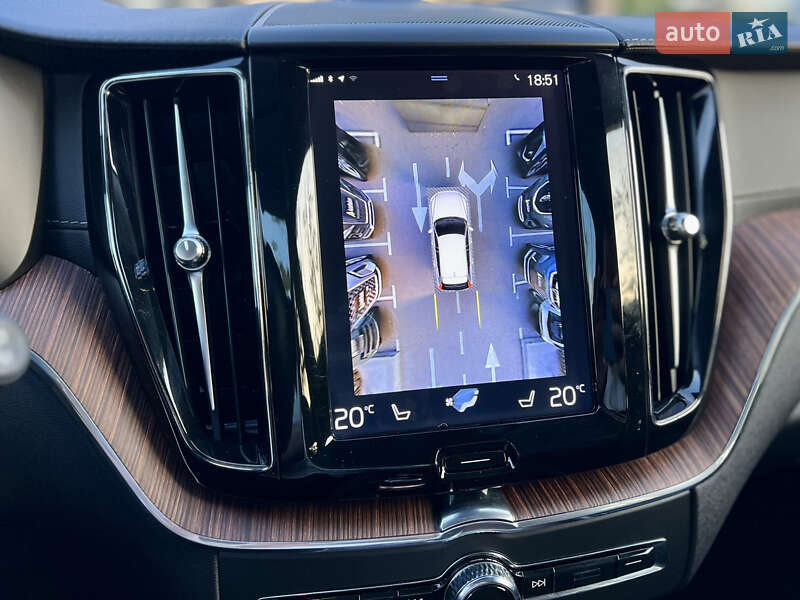 Позашляховик / Кросовер Volvo XC60 2019 в Києві