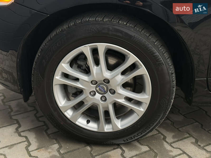 Позашляховик / Кросовер Volvo XC60 2015 в Луцьку