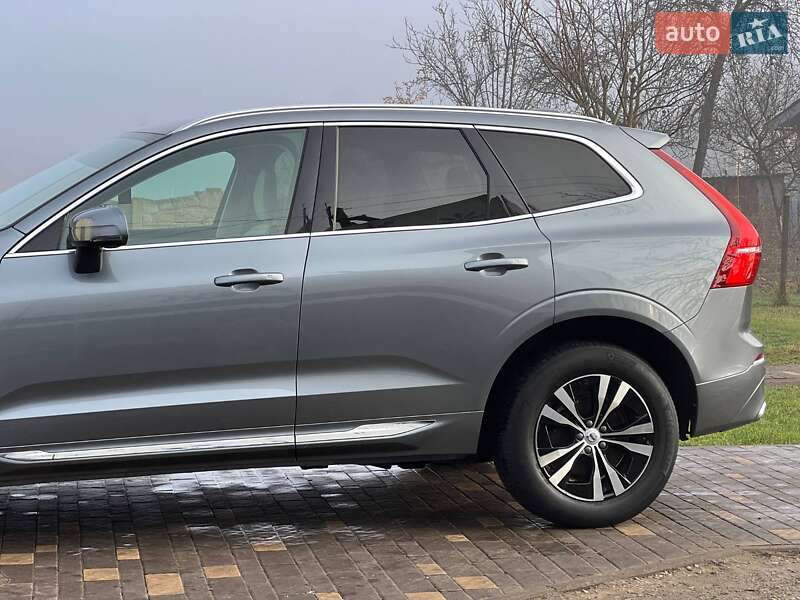 Позашляховик / Кросовер Volvo XC60 2021 в Івано-Франківську