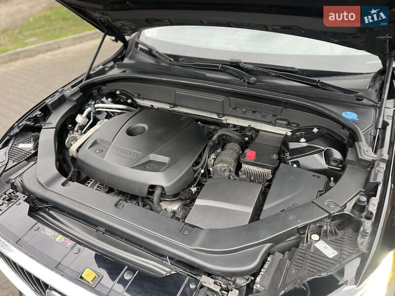 Внедорожник / Кроссовер Volvo XC60 2018 в Луцке