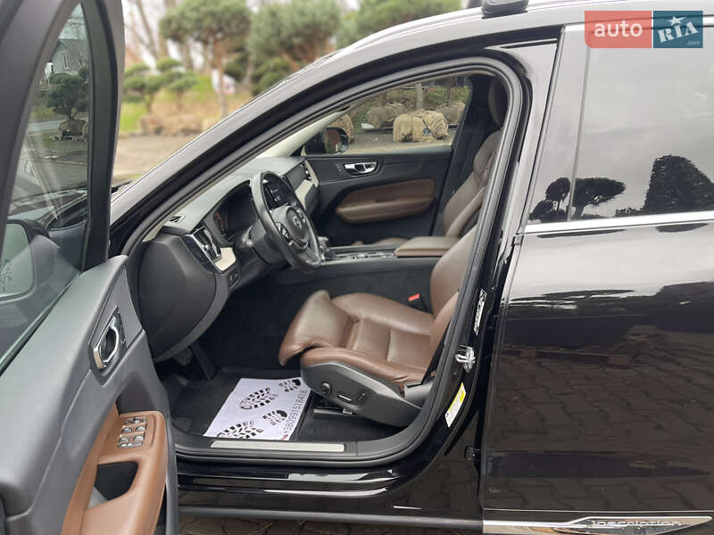 Внедорожник / Кроссовер Volvo XC60 2018 в Луцке