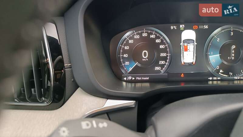 Внедорожник / Кроссовер Volvo XC60 2019 в Львове