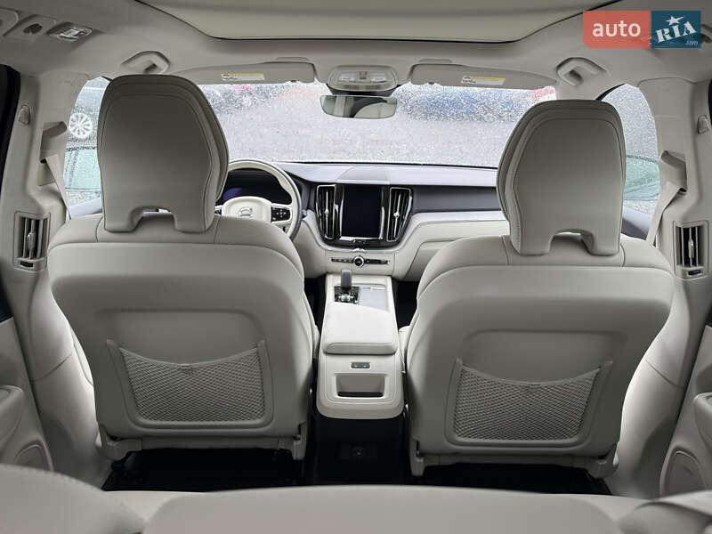 Позашляховик / Кросовер Volvo XC60 2023 в Хмельницькому