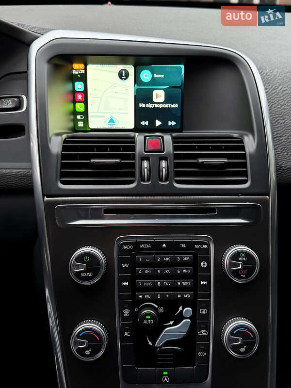 Внедорожник / Кроссовер Volvo XC60 2015 в Киеве