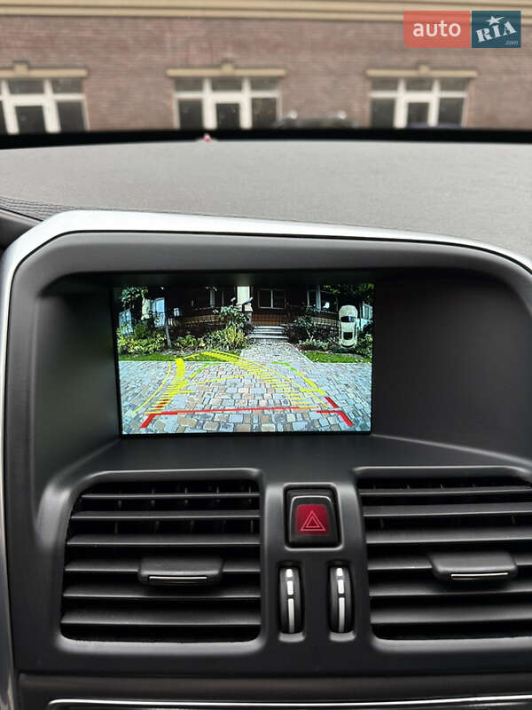 Внедорожник / Кроссовер Volvo XC60 2015 в Киеве