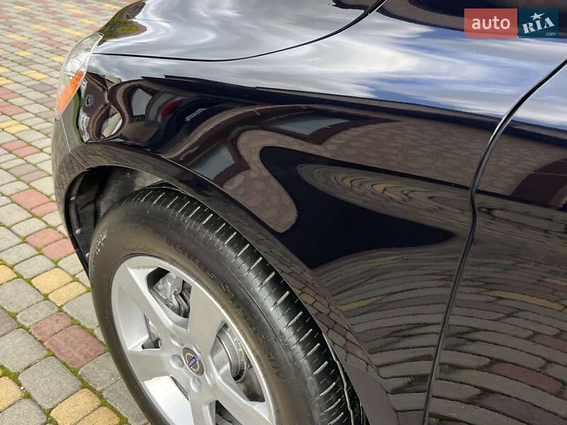 Внедорожник / Кроссовер Volvo XC60 2011 в Ивано-Франковске фото 17 Внедорожник / Кроссовер Volvo XC60 2011 в Ивано-Франковске