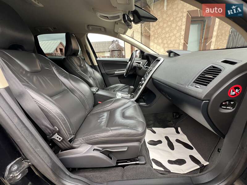 Внедорожник / Кроссовер Volvo XC60 2011 в Ивано-Франковске фото 96 Внедорожник / Кроссовер Volvo XC60 2011 в Ивано-Франковске