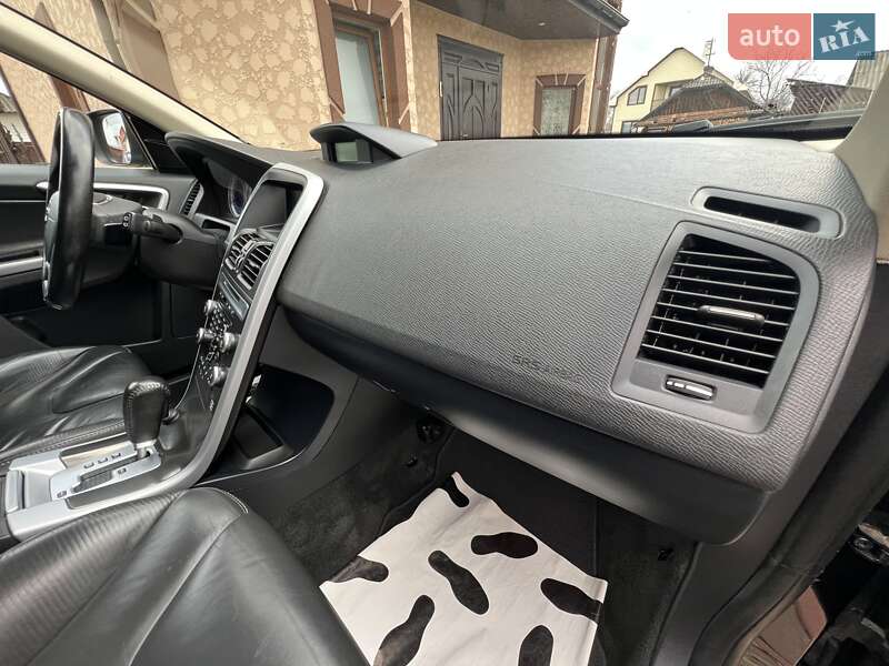 Внедорожник / Кроссовер Volvo XC60 2011 в Ивано-Франковске фото 98 Внедорожник / Кроссовер Volvo XC60 2011 в Ивано-Франковске